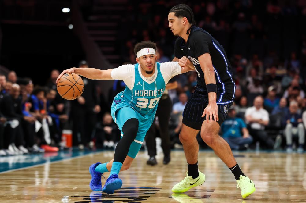 的揭幕战中 的揭幕战中