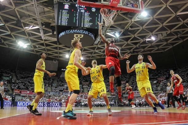 中国顶尖高 中国顶尖高