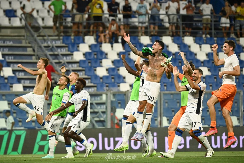 上的表现及 上的表现及